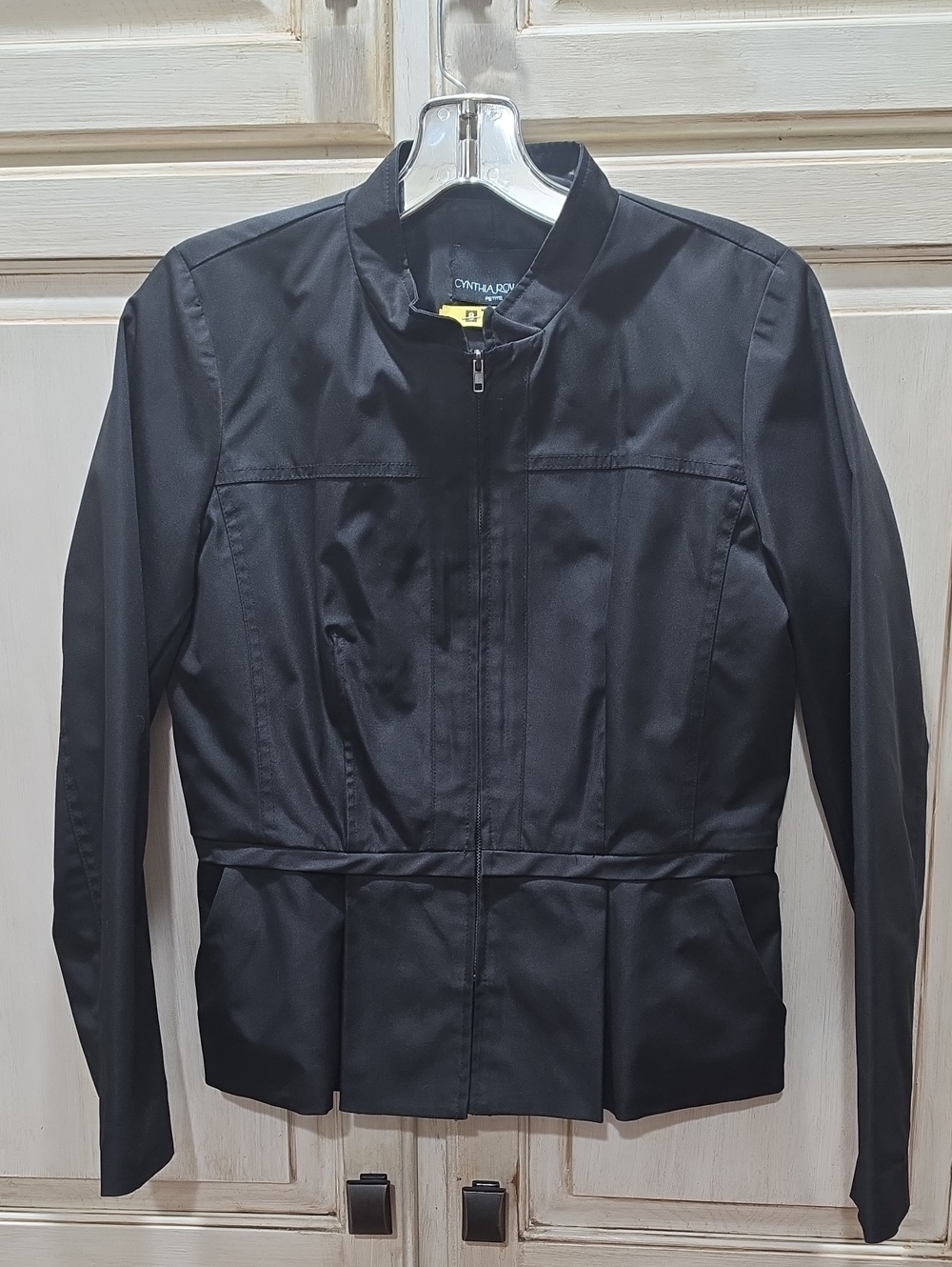 Cynthia Rowley Black Lightweight Zip-Front Shirt Jacket Super CUTE